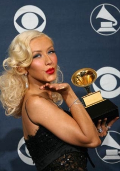 Christina Aguilera gana grammy