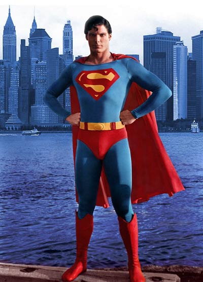 Se subastó el traje de Superman