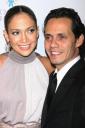 Jennifer Lopez y Marc Anthony en cena de gala