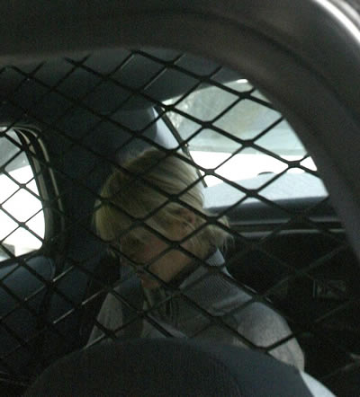 Paris Hilton de vuelta en la cárcel 2
