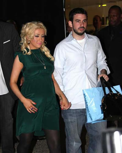 Christina Aguilera dió a luz