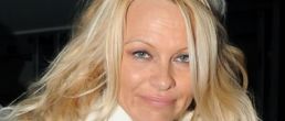 Así luce Pamela Anderson por estos días ¡Ouch!