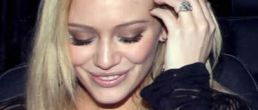 Hilary Duff comprometida + fotos de su espléndido anillo!