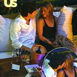 Jennifer Aniston y John Mayer besandose