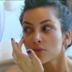 Kim Kardashian ojos morados por Botox 5